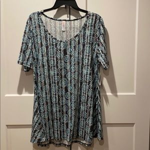*NWT* LuLaRoe Perfect T Size L